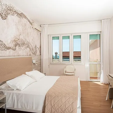 Hotel Splendid 3*