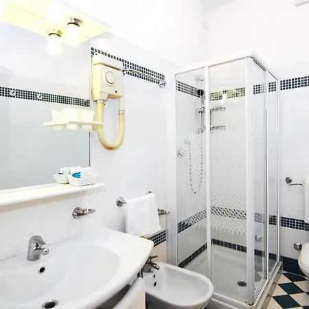 Splendid Hotel 3*