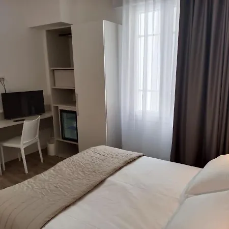 Szálloda Splendid 3*