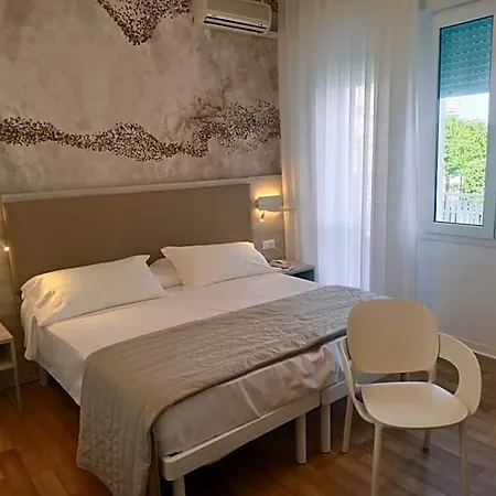 Splendid Hotel 3*